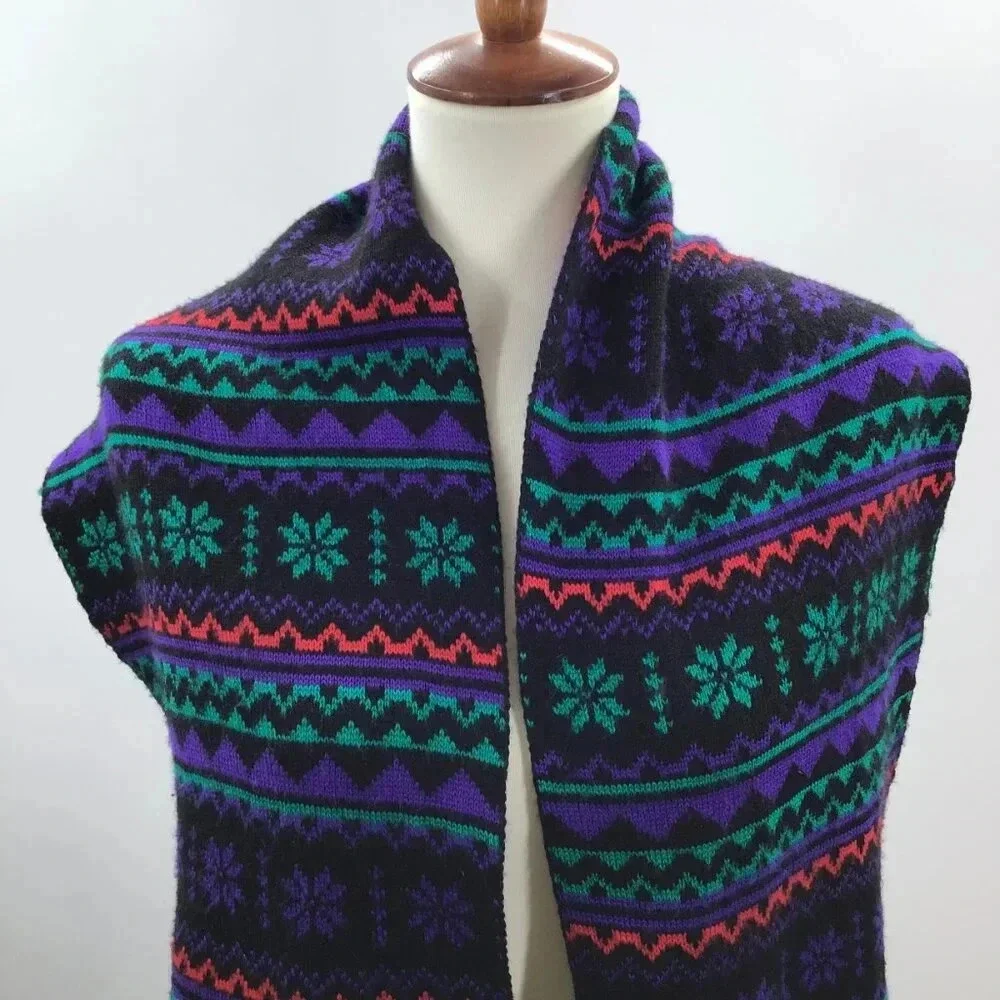 Reversible Christmas Scarf Scandinavian Nordic Vibes Snowflake Winter Fair Isles
